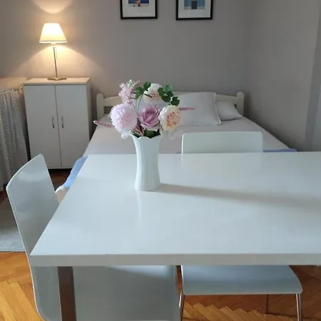 Bella Vista * Belgrado